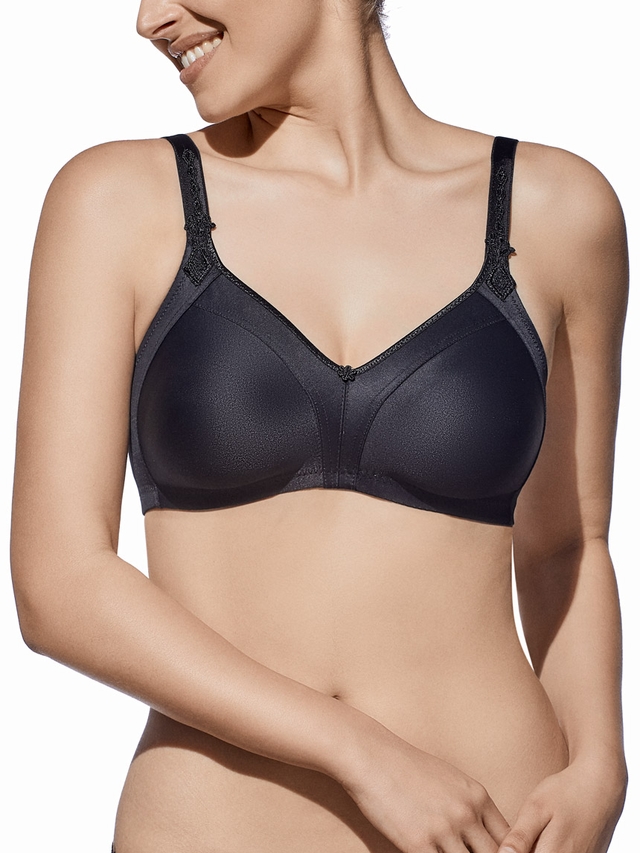 BEATRIZ NEGRO CC3A1576